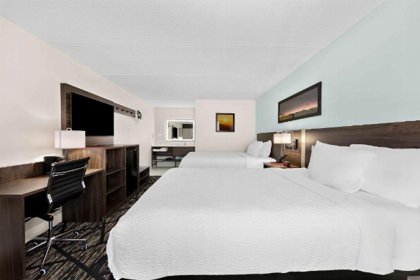 Days Inn & Suites by Wyndham Pigeon Forge image 26